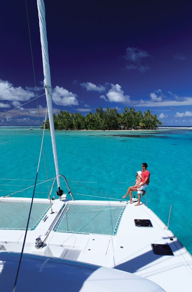 catamaran sailing french polynesia
